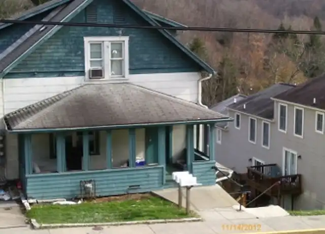 Property at 464 Stewart St Unit 1, Morgantown, WV, 26505, 3 beds, 1.5 baths, [object Object]