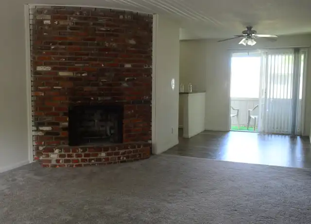 Property at The Clines Apartments - 8342 Wedd St, Overland Park, KS, 66212, 1-3 bed, 1-2 bath, [object Object]