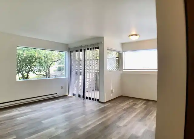 Property at Kelsey House Apartments - 17120 15th Ave NE, Shoreline, WA, 98155, 2 beds, 2 baths, [object Object]
