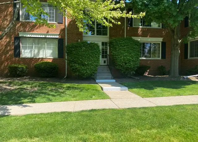 Property at 754 E Fox Hills Dr, Bloomfield Hills, MI, 48304, 1 bed, 1 bath, [object Object]