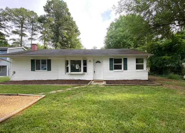 Property at 405 Lake Dr, Lusby, MD, 20657, 3 beds, 1 bath, [object Object]