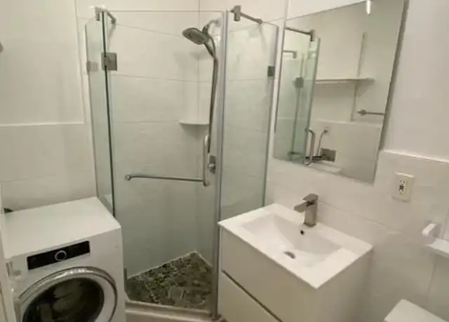 Property at 170 E 100th St, New York, NY, 10029, 0 beds, 1 bath, [object Object]