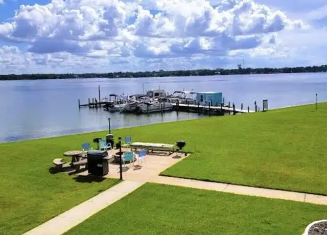 Property at 726 Eglin Pkwy Unit D8, Fort Walton Beach, FL, 32547, 2 beds, 1 bath, [object Object]