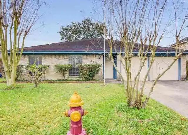Property at 3705 Downing Cir, Deer Park, TX, 77536, 1 bed, 1 bath, [object Object]