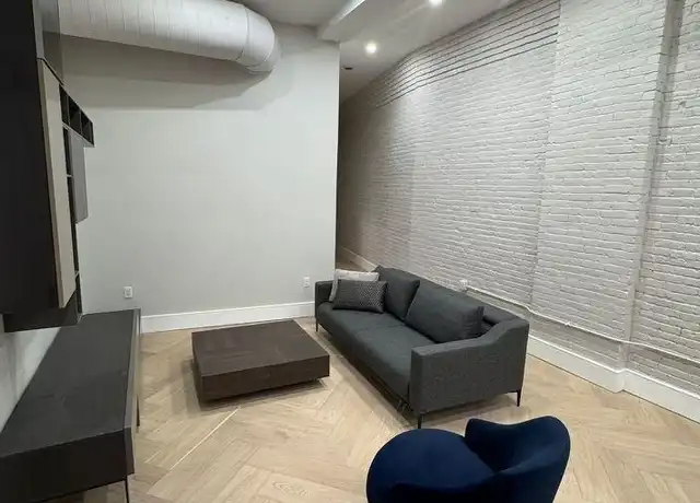 Property at 125 Broad St, Boston, MA, 02110, 3 beds, 3 baths, [object Object]