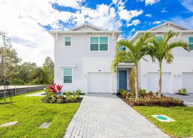 Property at 824 SE Grovebush Ln, Port Saint Lucie, FL, 34984, 3 beds, 2.5 baths, [object Object]