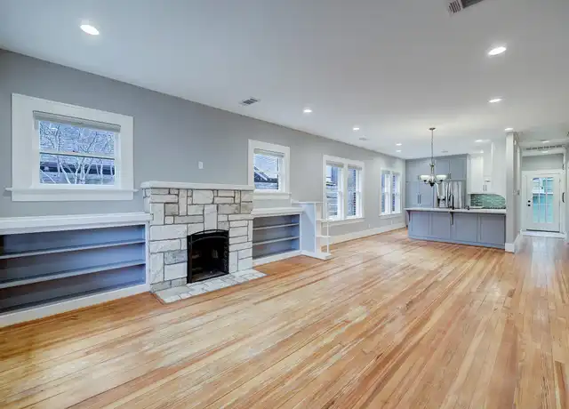 Property at 2610 White Oak Dr, Houston, TX, 77009, 3 beds, 2 baths, [object Object]