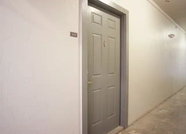 Property at 2502 Leon St #213, Austin, TX, 78705, 1 bed, 1 bath, [object Object]