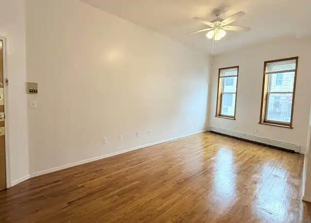 Property at 636 Newark Ave Apt 1, Jersey City, NJ, 07306, 1 bed, 1 bath, [object Object]