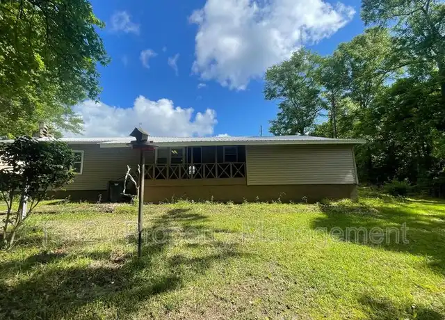 Property at 31 Pine Ridge Trl, Phenix City, AL, 36869, 3 beds, 2 baths, [object Object]