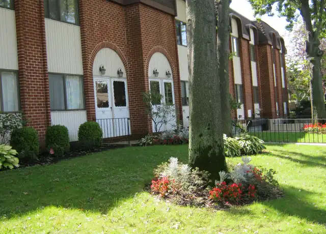 Property at 731 Chestnut St, Cedarhurst, NY, 11516, 2 beds, 2 baths, [object Object]