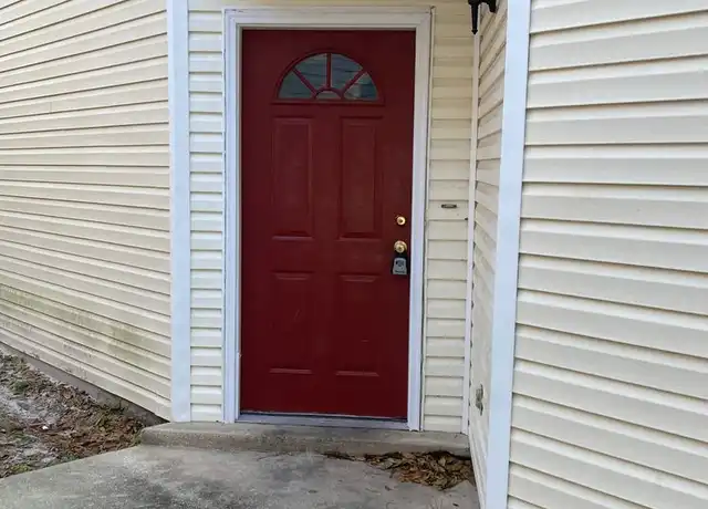 Property at 695 Lloyd St, Fort Walton Beach, FL, 32547, 2 beds, 2 baths, [object Object]