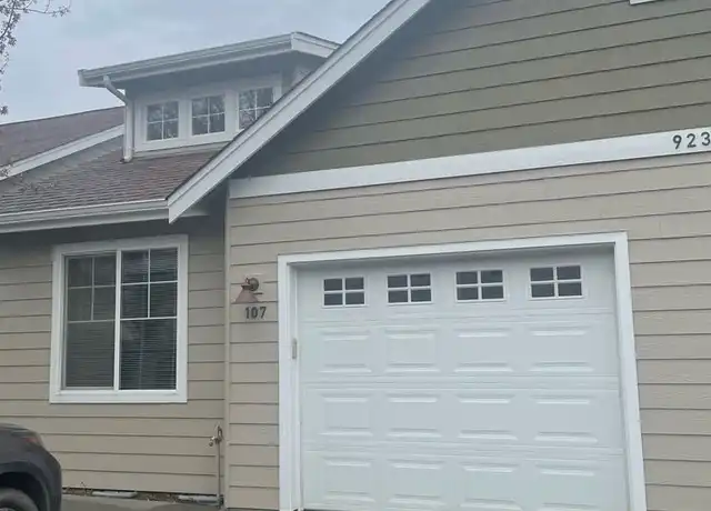 Property at 923 Aaron Dr Unit 1, Lynden, WA, 98264, 2 beds, 2 baths, [object Object]