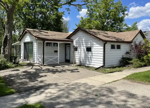 Property at 1142 Broadmoor Pl, Deerfield, IL, 60015, 2 beds, 1 bath, [object Object]