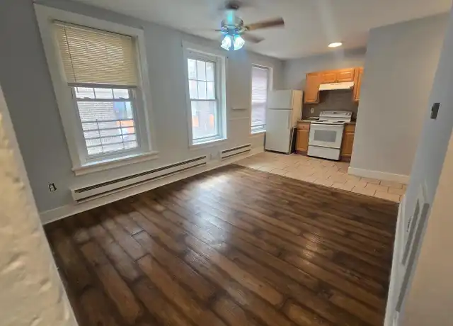 Property at 241-43 W Queen Ln Unit 1R, Philadelphia, PA, 19144, 2 beds, 1 bath, [object Object]