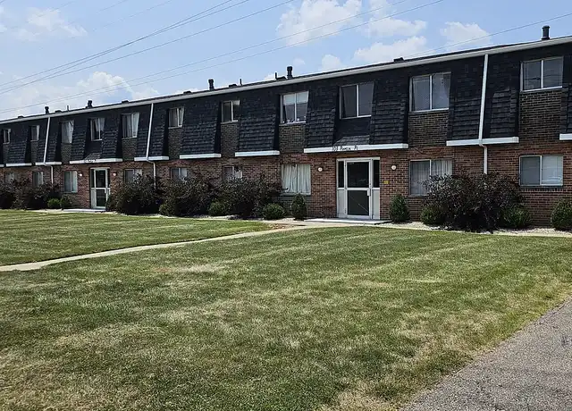 Property at Trenton East Apartments - 203 Poplin Pl, Trenton, OH, 45067, 2 beds, 1 bath, [object Object]