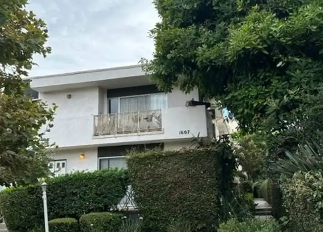 Property at 1607 Greenfield Ave Unit 4, Los Angeles, CA, 90025, 2 beds, 2 baths, [object Object]