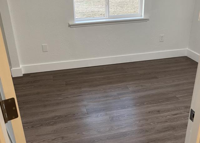 Photo of 114 N Mill St Unit 4, Aberdeen, WA 98520