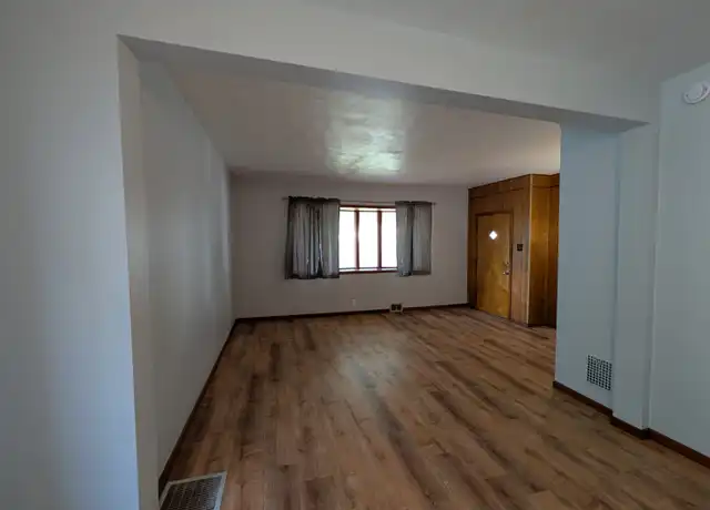 Property at 990 Walden Ave, Buffalo, NY, 14211, 3 beds, 1 bath, [object Object]