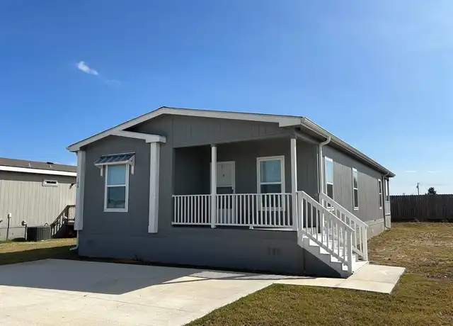 Property at 108 Muskogee Dr Unit 38, Jarrell, TX, 76537, 3 beds, 2 baths, [object Object]