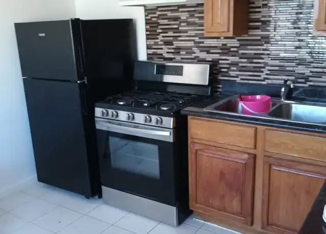 Property at 1220 Haskell St Unit A, Berkeley, CA, 94702, 2 beds, 1 bath, [object Object]
