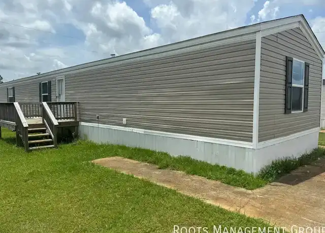 Property at 1286 Hunters Mountain Pkwy Unit 1286, Troy, AL, 36079, 3 beds, 2 baths, [object Object]