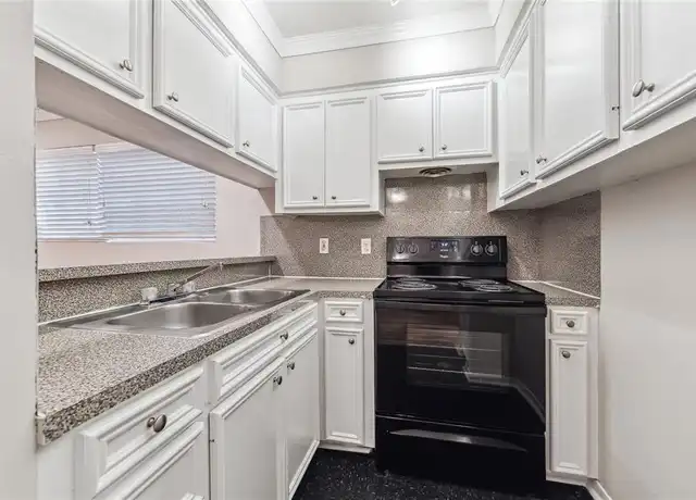 Property at 3414 Garrott St Unit 03, Houston, TX, 77006, 2 beds, 1 bath, [object Object]