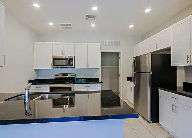 Property at Santana Ridge Luxury Condominiums - 3330 S Gilbert Rd, Chandler, AZ, 85286, 2-3 beds, 2 baths, [object Object]