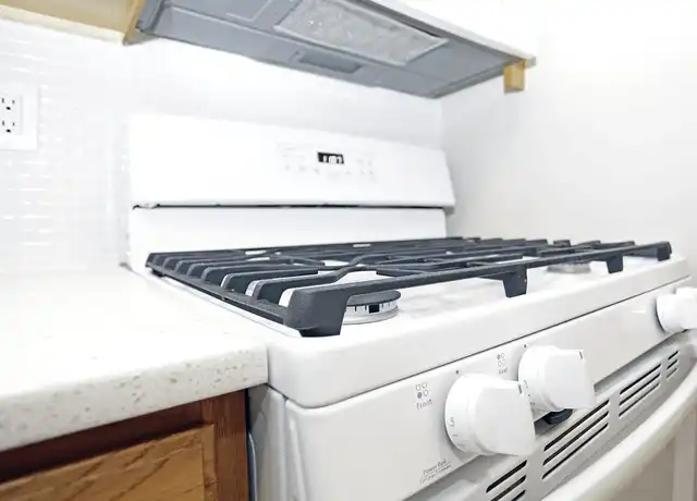 Property at Saddle Brook Apartments - 49 Finnigan Ave, Saddle Brook, NJ, 07663, 1 bed, 1 bath, [object Object]