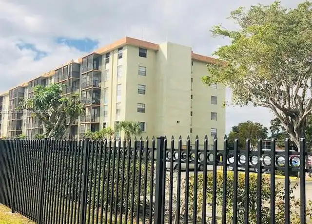 Property at 16851 NE 23rd Ave Unit 203, North Miami Beach, FL, 33160, 1 bed, 1 bath, [object Object]