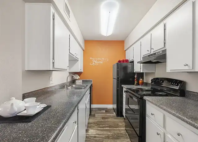 Property at Villa Toscana - 10201 N 33rd Ave, Phoenix, AZ, 85051, 0 beds, 1 bath, [object Object]