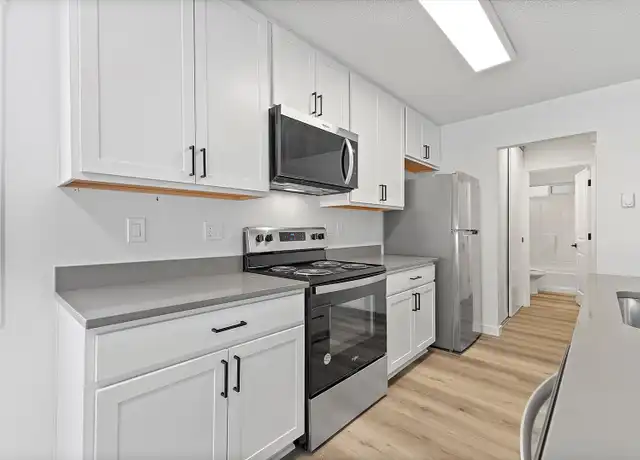 Property at 11900 SW 5th St Unit VM 6, Beaverton, OR, 97005, 1 bed, 1 bath, [object Object]