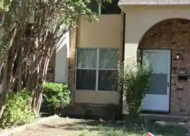 Property at 2724 Patricia Ln, Garland, TX, 75041, 2 beds, 2 baths, [object Object]