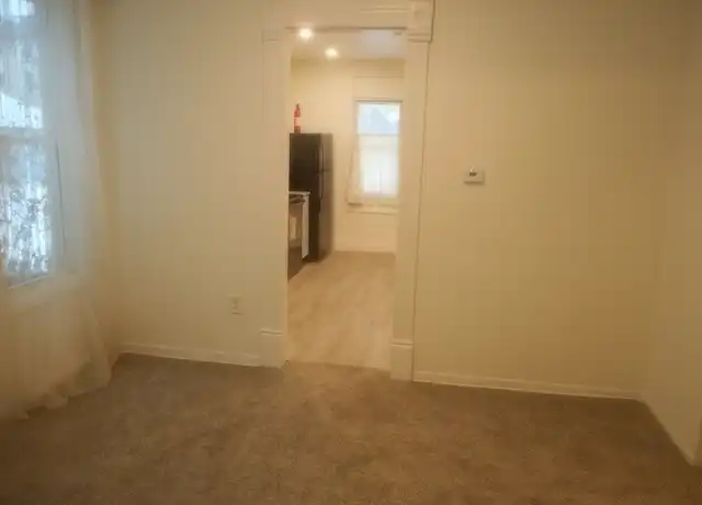 Property at 1914 15th Ave S, Minneapolis, MN, 55404, 2 beds, 1 bath, [object Object]