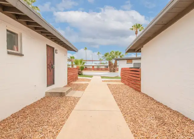 Property at 2198 N Country Club Rd, Tucson, AZ, 85716, 2 beds, 1 bath, [object Object]