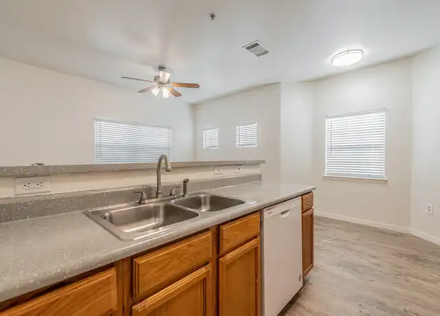 Property at Stone Creek Village - 1000 Diamond Dr, Boerne, TX, 78006, 2-3 beds, 1.5-2 baths, [object Object]