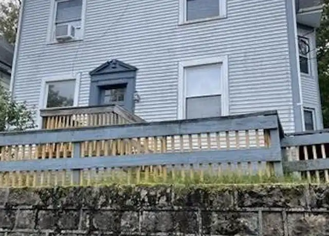 Property at 208 Logan Ave Unit 2, Morgantown, WV, 26501, 2 beds, 1 bath, [object Object]