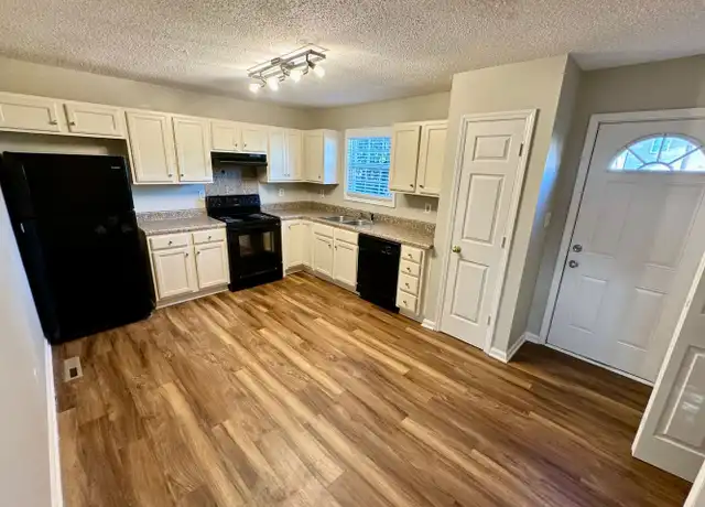 Property at 531 Park St Unit 531, Kannapolis, NC, 28083, 2 beds, 1.5 baths, [object Object]