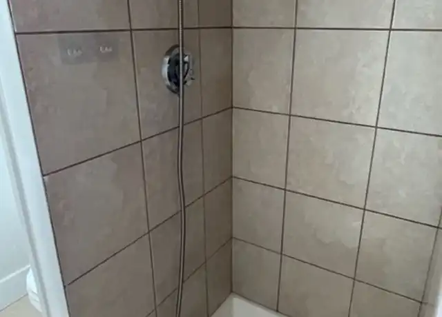 Property at 81 Ridge St Unit 3 FRONT, Providence, RI, 02909, 2 beds, 1 bath, [object Object]