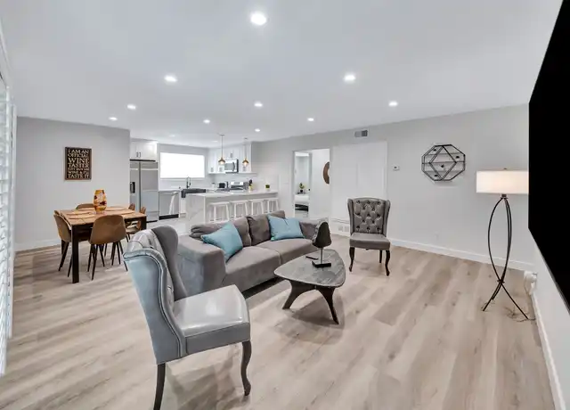 Property at 23714 Archwood St, West Hills, CA, 91307, 5 beds, 2 baths, [object Object]
