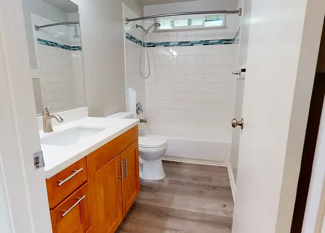 Photo of 301 Fairgrounds Dr, Vallejo, CA 94589