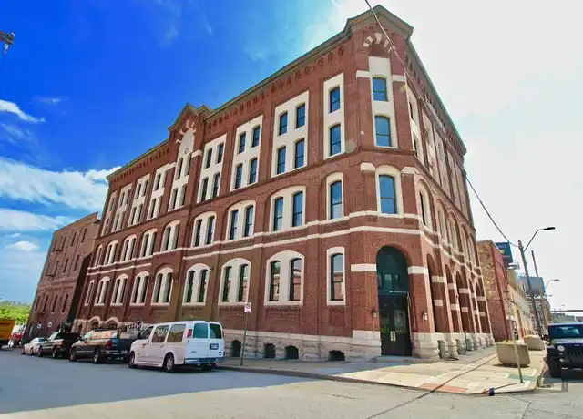 Property at Landmark Lofts - 425 Washington St, Kansas City, MO, 64105, 1 bed, 1 bath, [object Object]