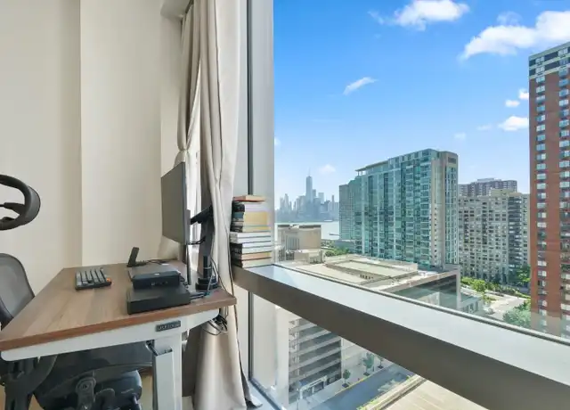 Property at 75 Park Ln S #1110, Jersey City, NJ, 07310, 1 bed, 1 bath, [object Object]