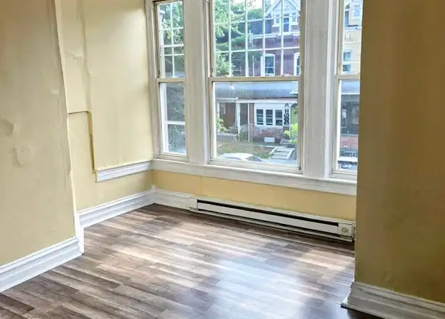 Property at 540 W Allen St Unit 4, Allentown, PA, 18102, 1 bed, 1 bath, [object Object]