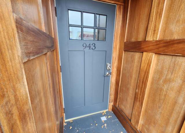 Photo of 943 Asbury Ave, Ocean City, NJ 08226