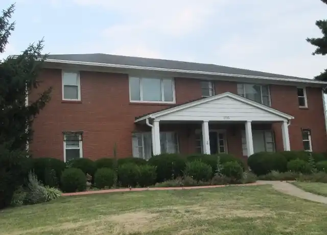 Property at 2713 Riedling Dr Unit 4, Louisville, KY, 40206, 2 beds, 1 bath, [object Object]