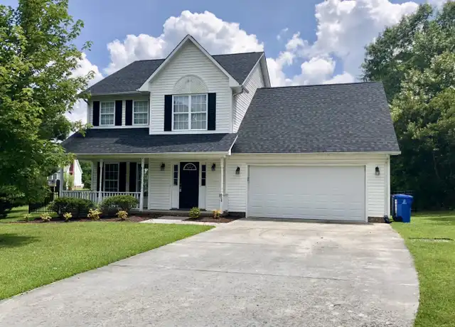 Property at 804 Pine Valley Ct, Jacksonville, NC, 28546, 4 beds, 2.5 baths, [object Object]