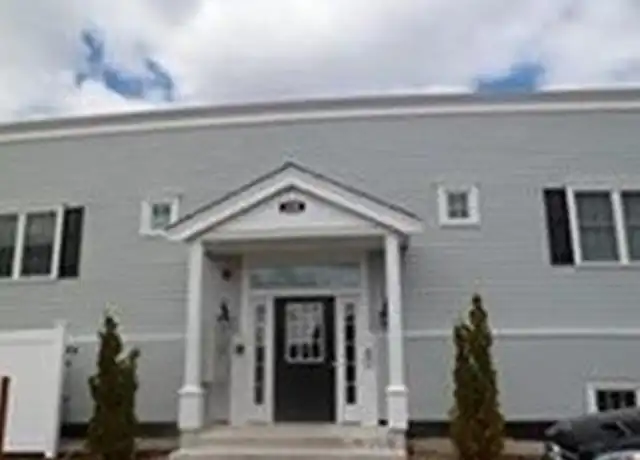 Property at 339 Center St Unit 8, Middleborough, MA, 02346, 1 bed, 1 bath, [object Object]