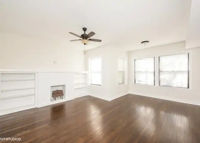 Property at 4934 W Jackson Blvd Unit 1E, Chicago, IL, 60644, 3 beds, 1 bath, [object Object]