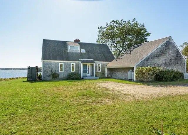 Property at 590 River Rd, Westport, MA, 02790, 3 beds, 2 baths, [object Object]